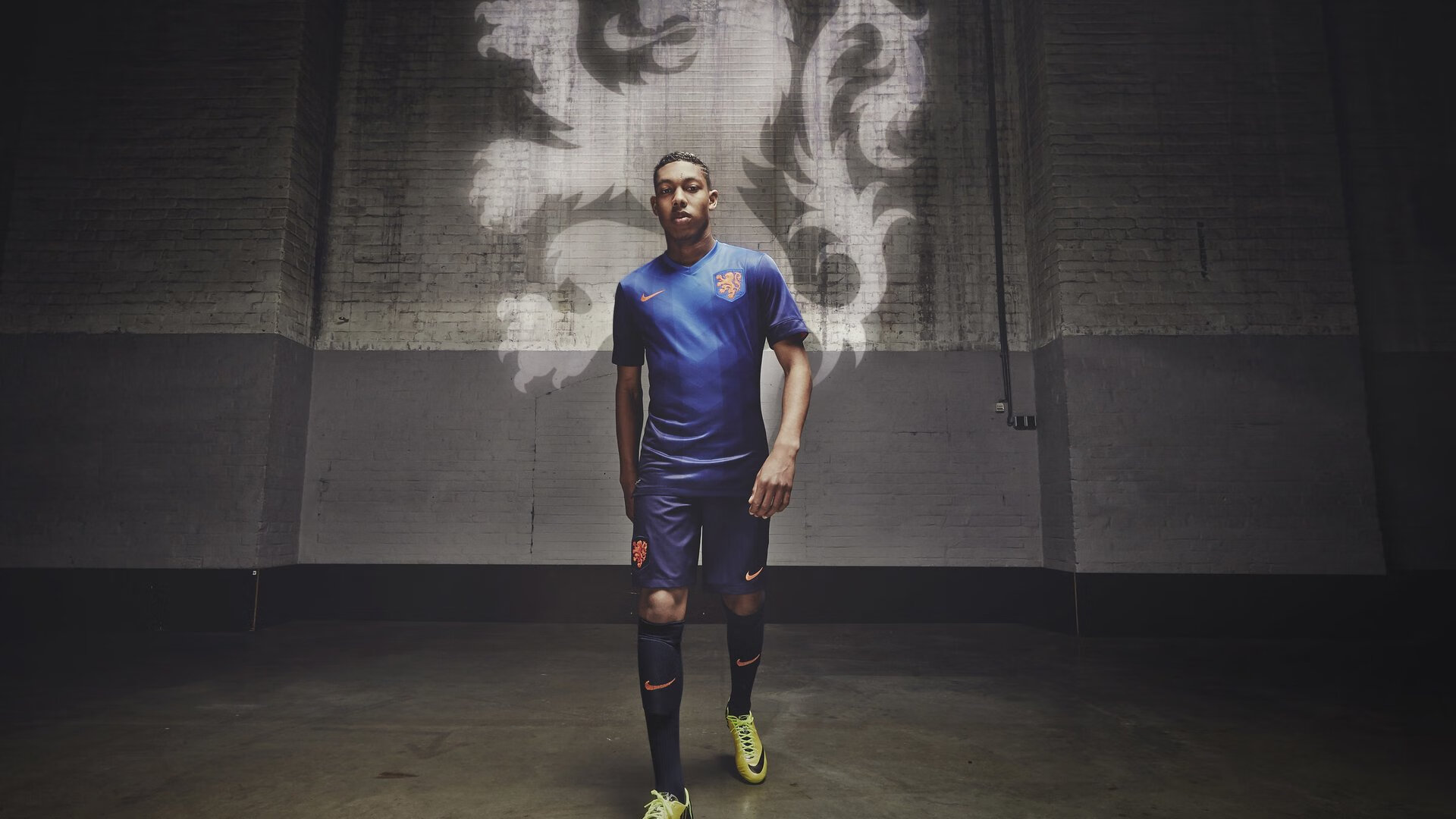 体育新闻中心推动体育新媒体多渠道融合发展战略,体育移动新媒体