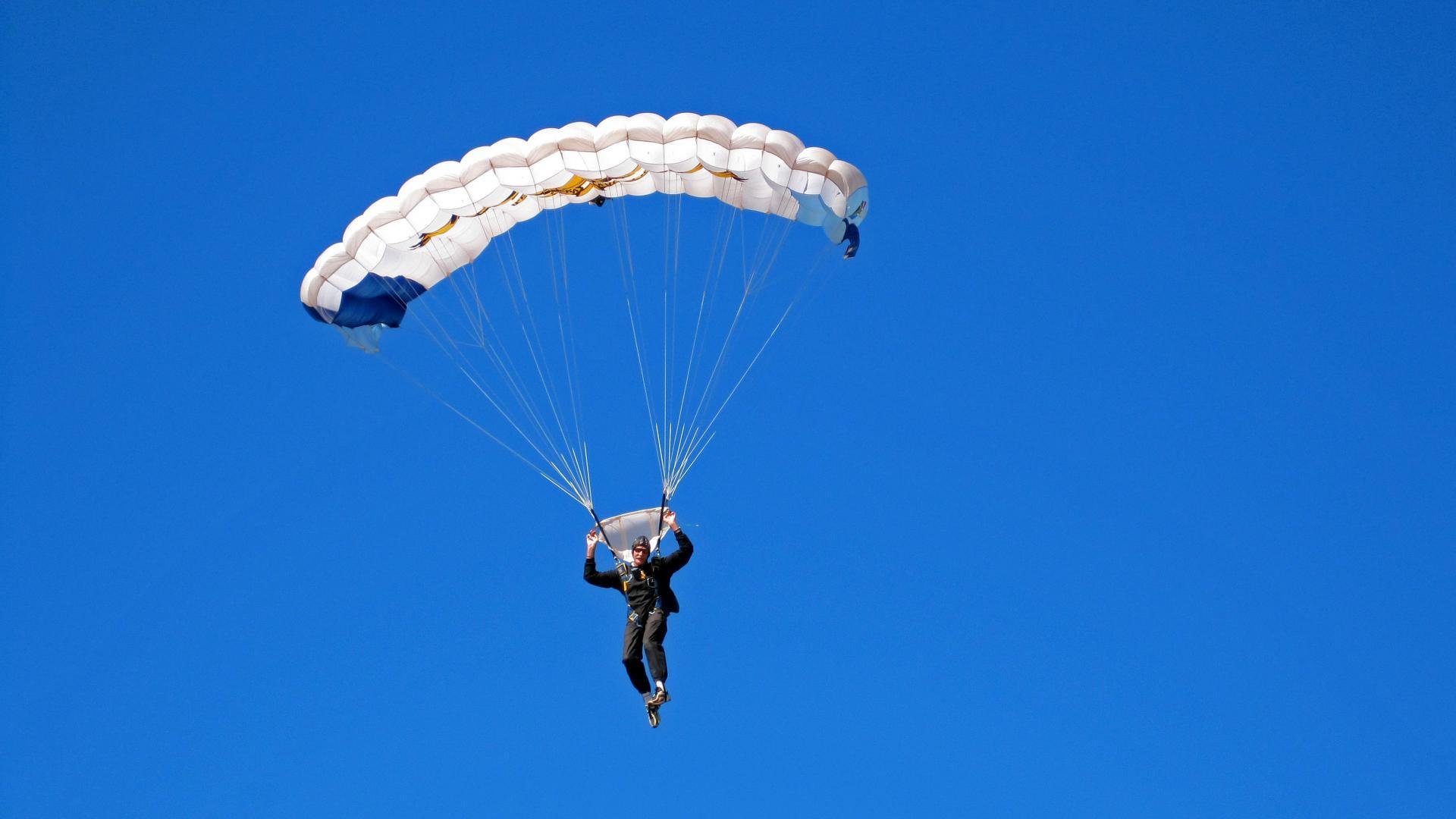 中小学体育教师专项培训提升教学质量,中小学体育教师队伍建设
